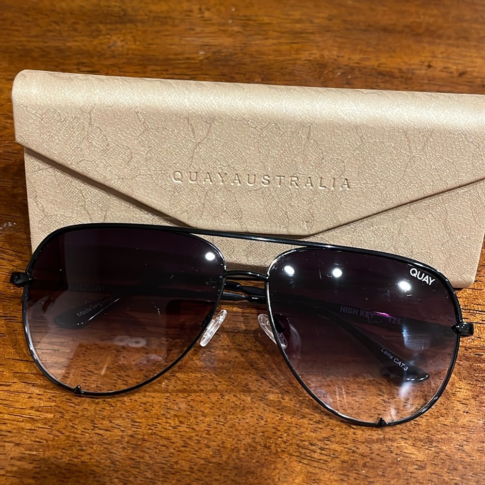 Quay High Key Aviator Sunglasses Black